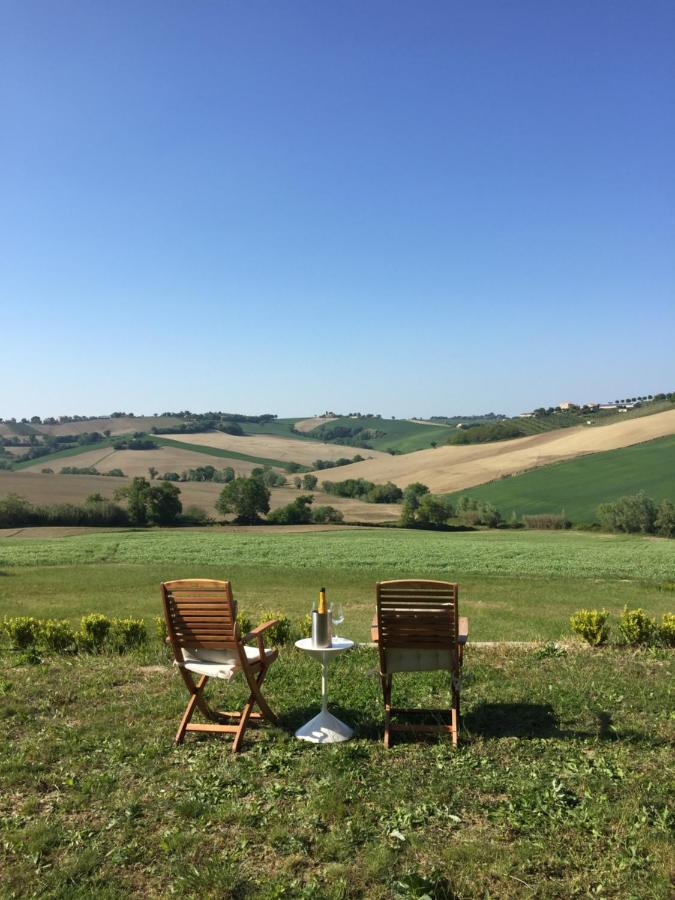 Il Giardino Nella Valle Belvedere Ostrense Bagian luar foto