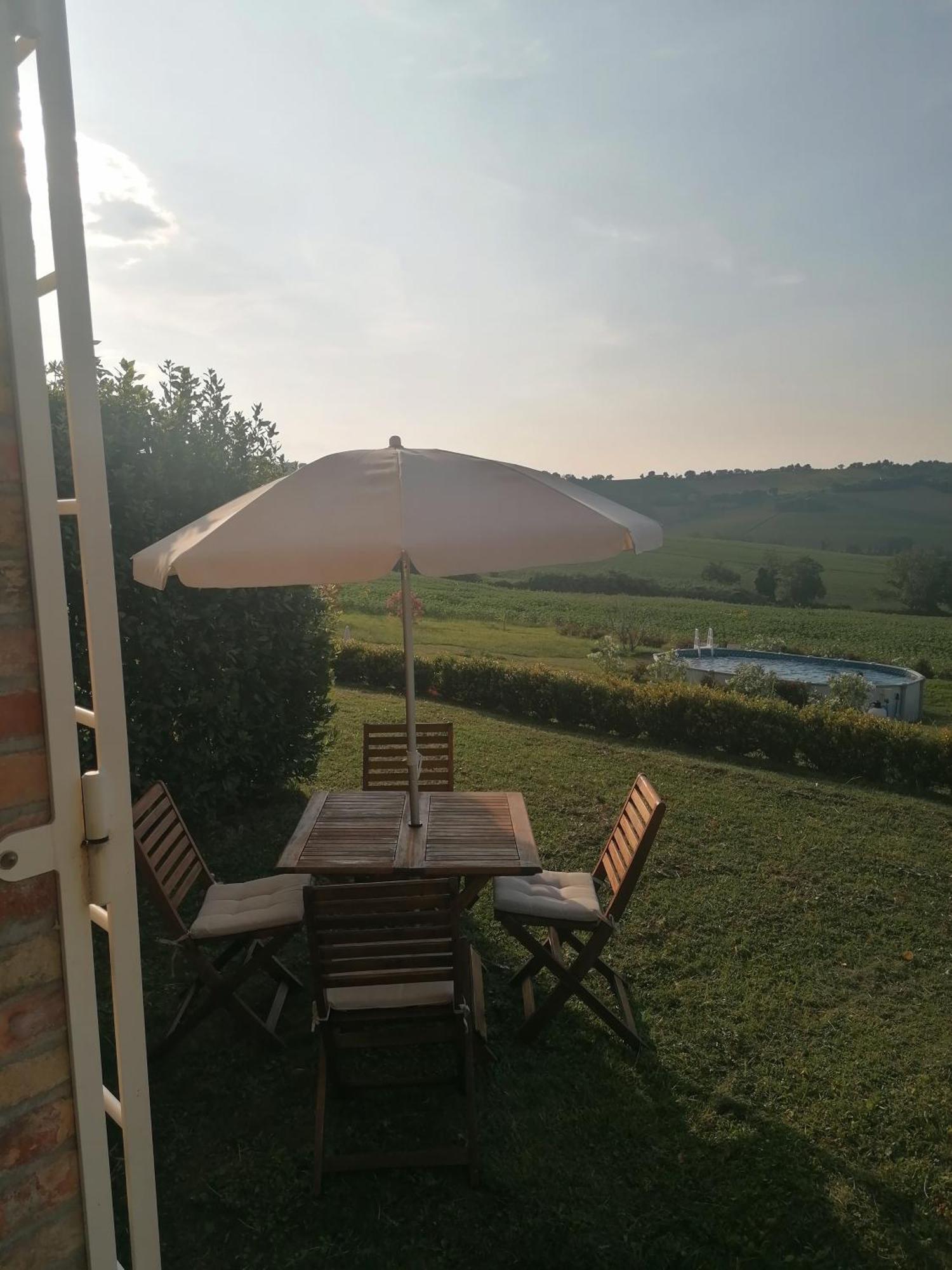 Il Giardino Nella Valle Belvedere Ostrense Bagian luar foto